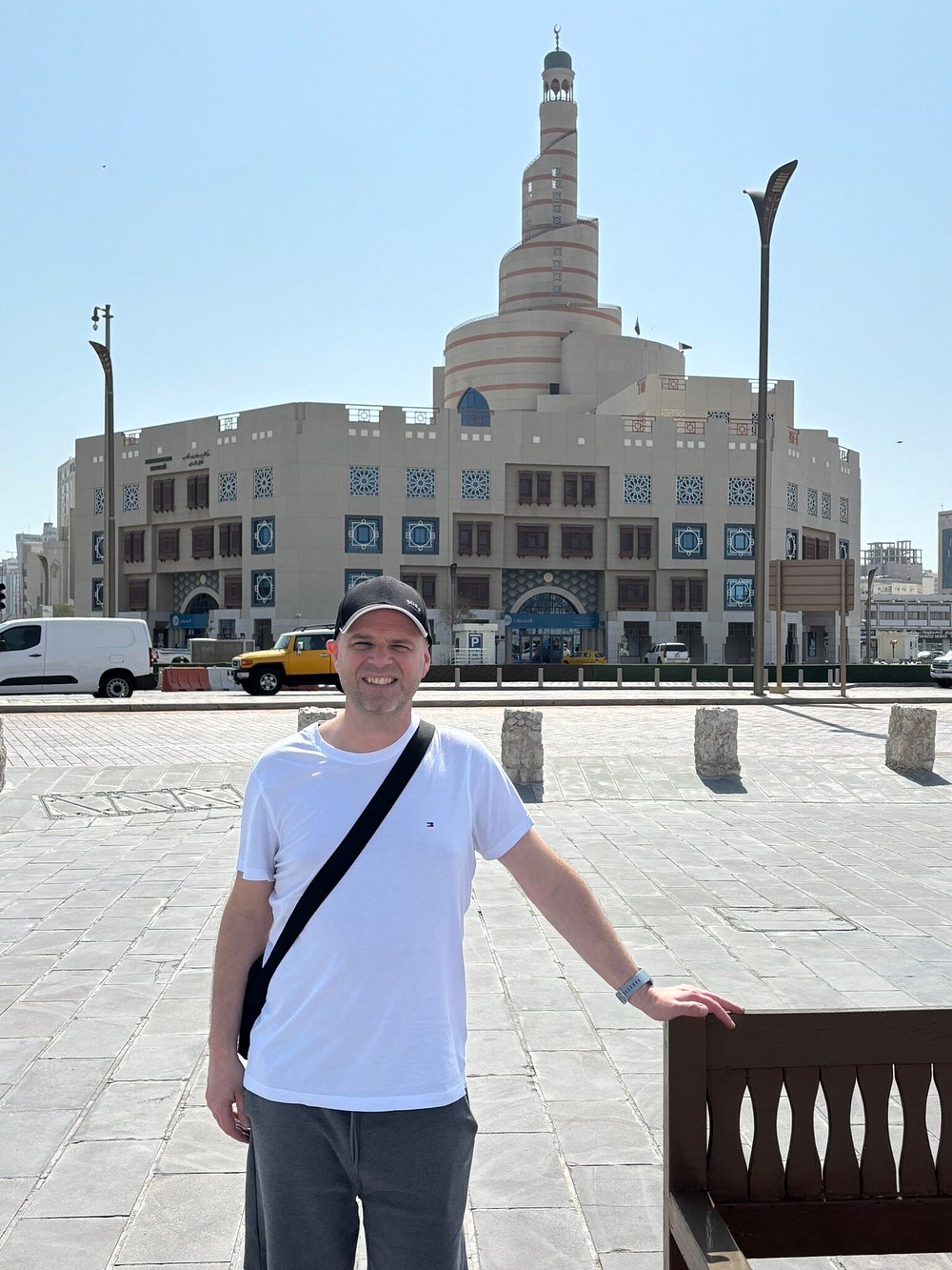 Doha: City Highlights Tour with Pickup from Airport or Hotel