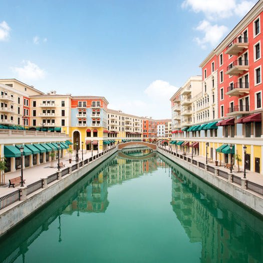 Doha: City Tour to Souq Waqif, Katara, Pearl Qatar, and National Museum