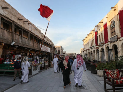 Doha: City Tour with Souq Waqif, The Pearl and Katara Village