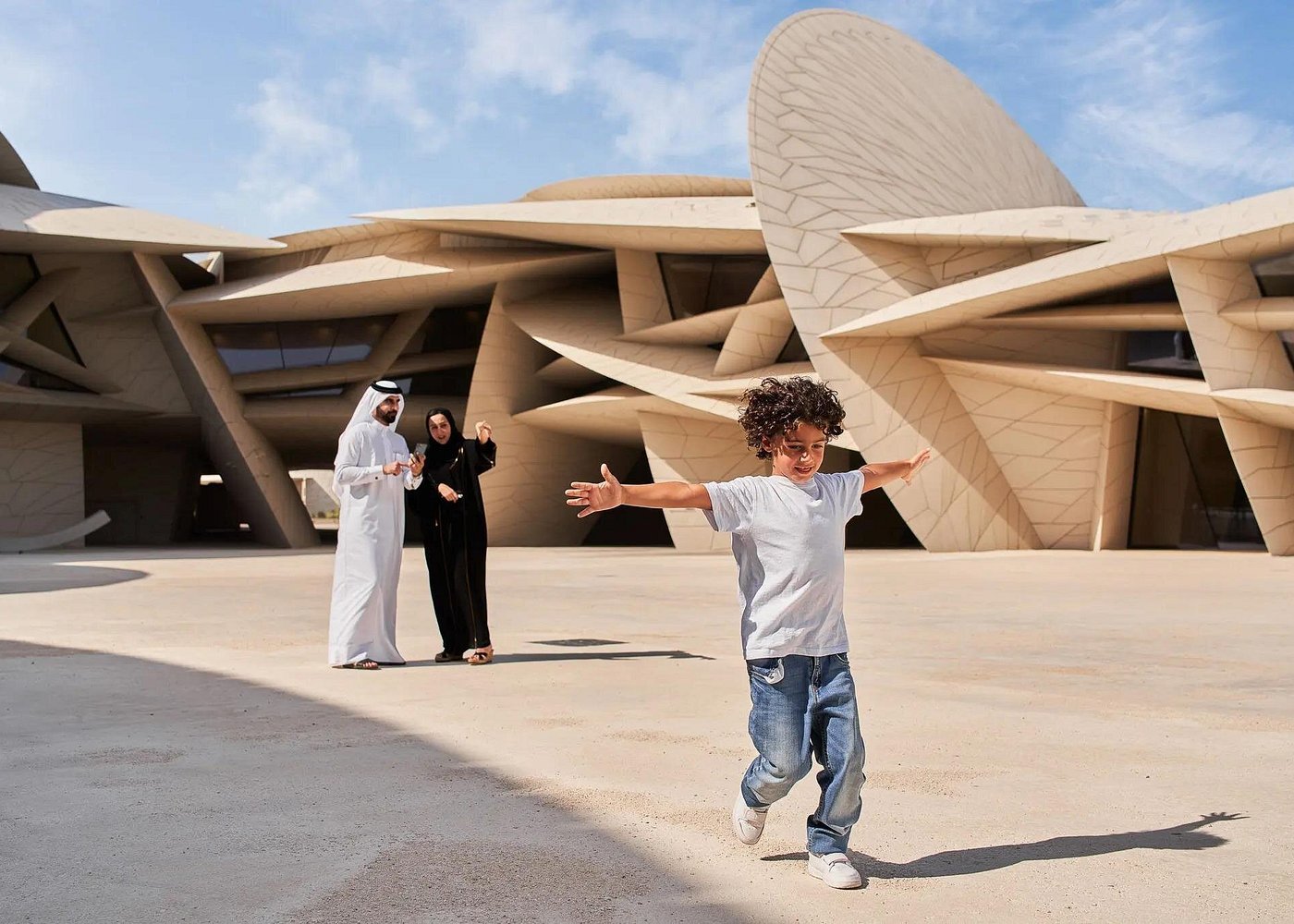 Doha: Combo Private City Tour and Half - Day Desert Safari