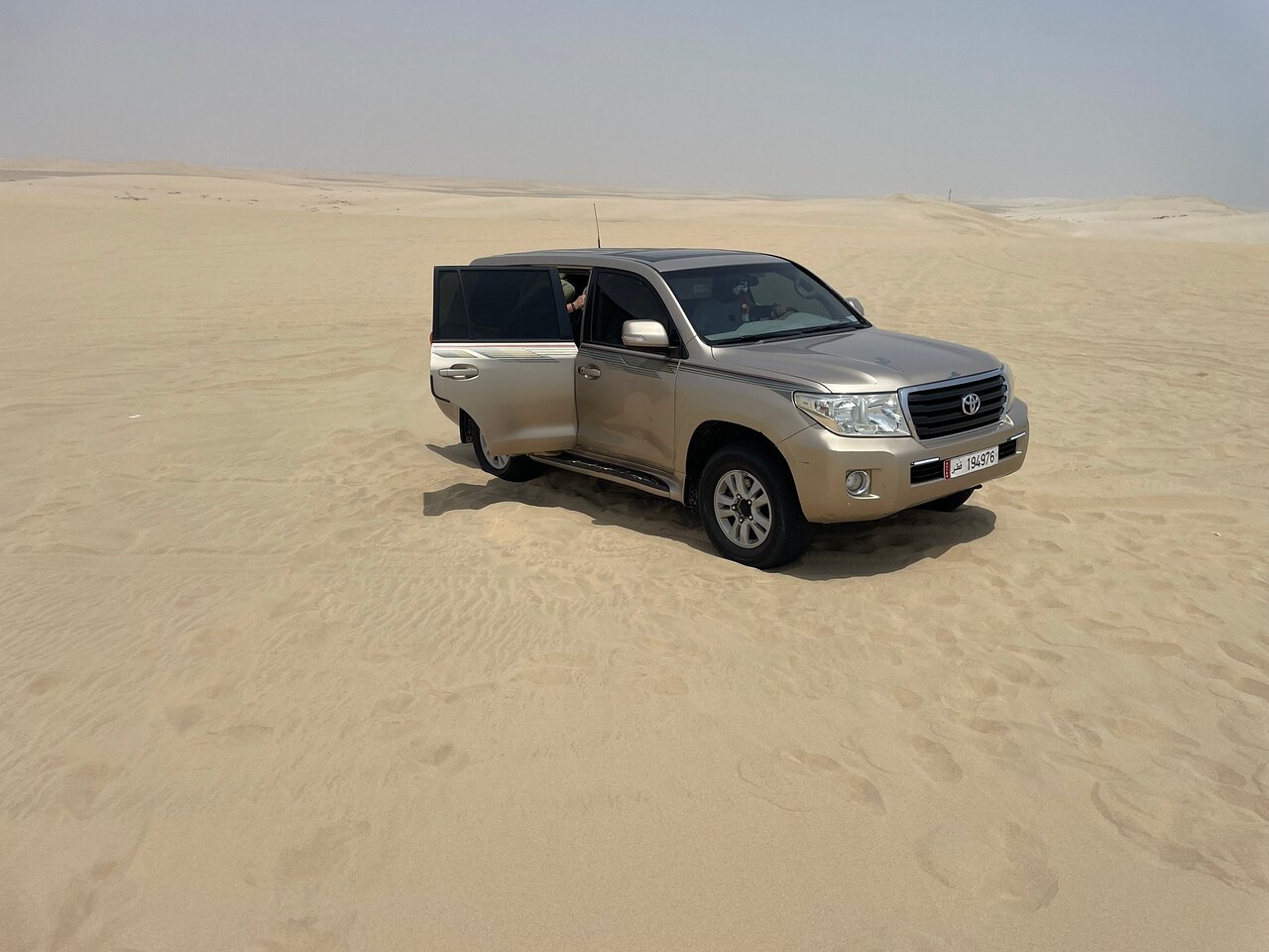 Doha: Combo Private Guided City Tour & Desert Safari Tour