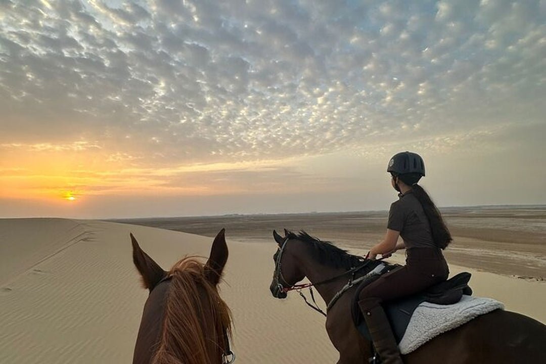 Doha: Desert Horse Riding Trip with Hotel Pickup
