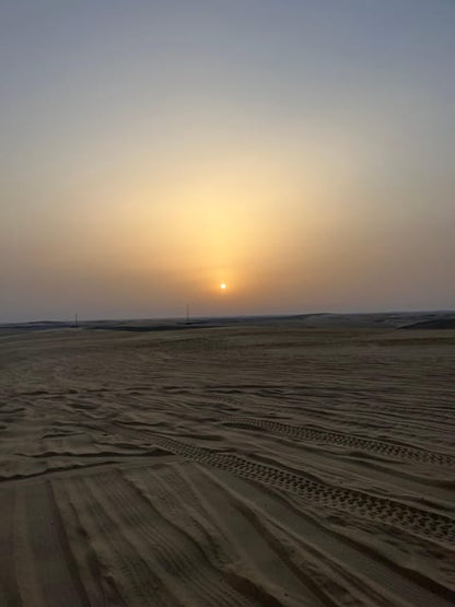 Doha: Desert Safari Tour with Dune Bashing and Inland Sea Visit
