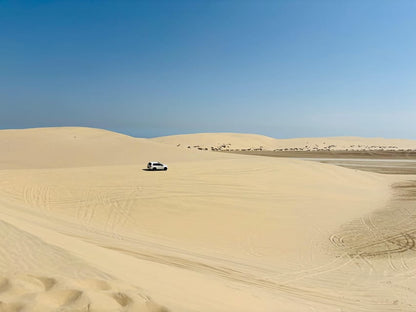 Doha: Desert Safari Tour with Dune Bashing and Inland Sea Visit