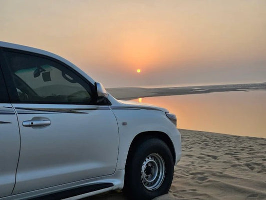 Doha: Desert Safari with Dune Bashing and Inland Sea Tour