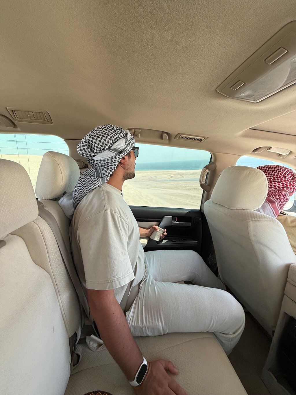 Doha: Desert Safari with Dune Bashing and Sandboarding