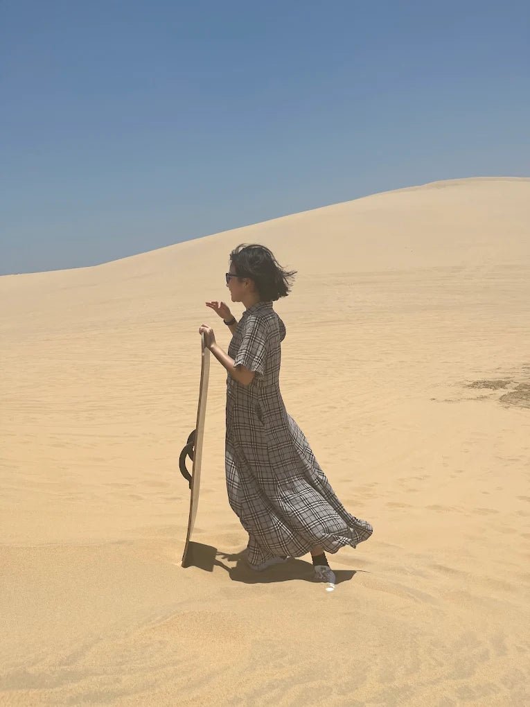 Doha: Desert Safari with Dune Bashing, Sandboarding, and Inland Sea Visit