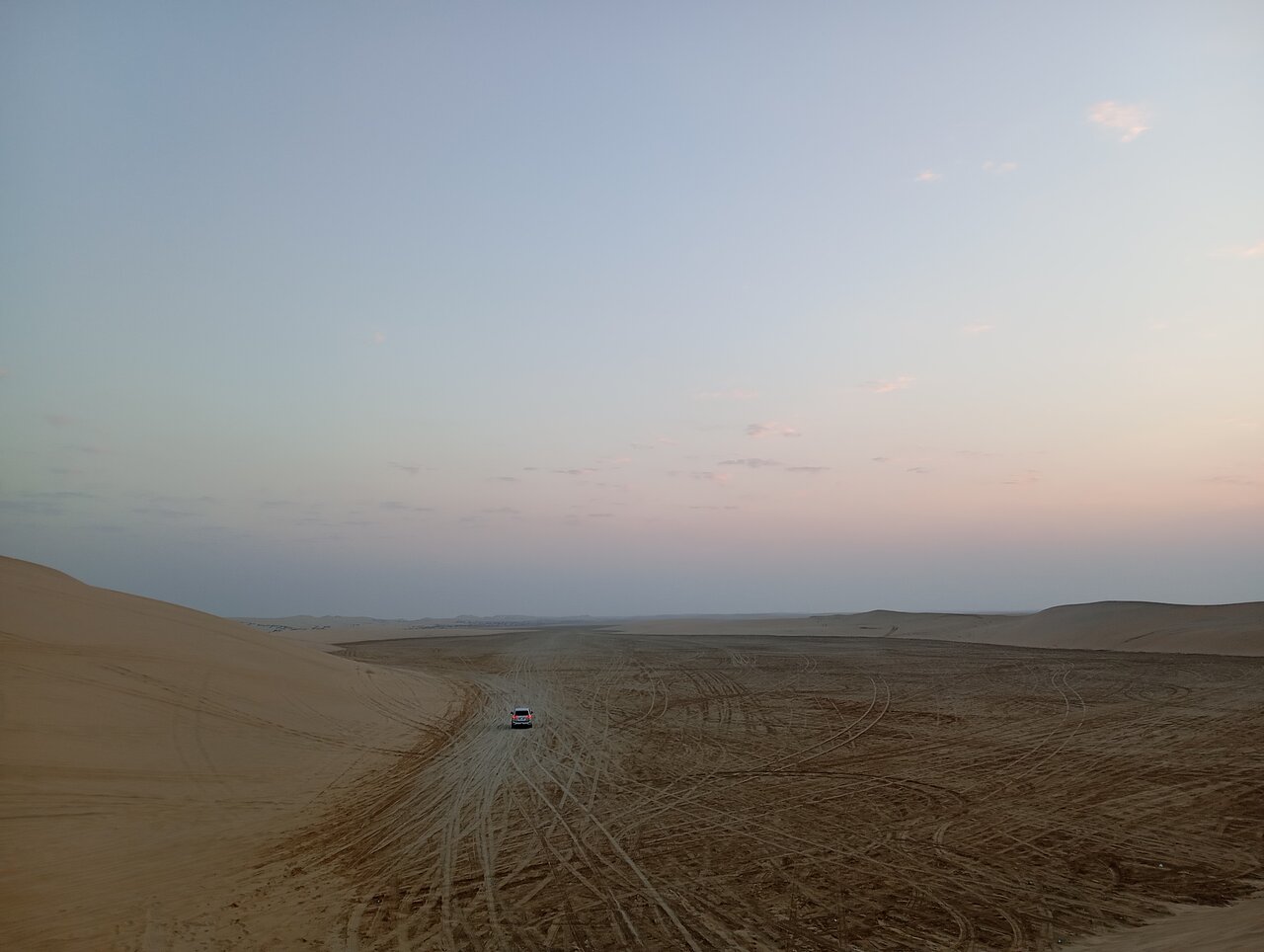 Doha: Desert Safari with Quadbike, Dune Bashing and Inland Sea Visit