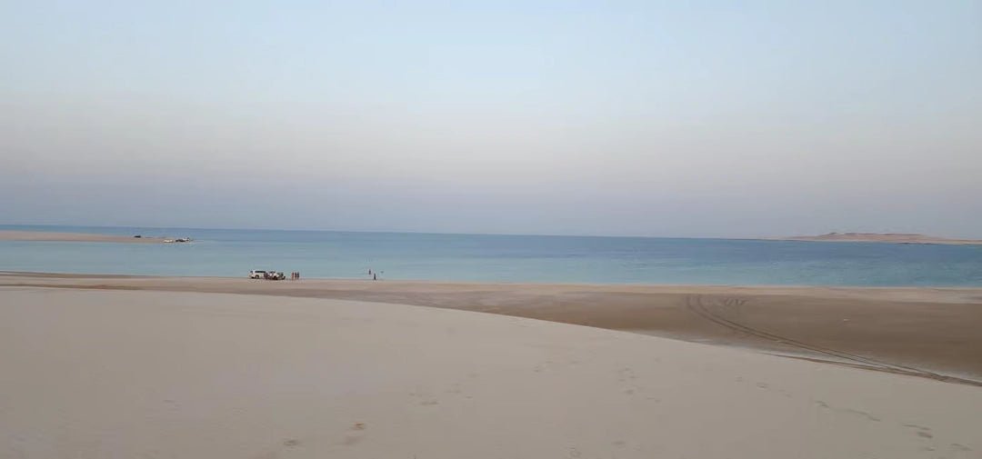 Doha: Desert Safari with Sandboarding, Inland Sea visit and Optional Camel Ride