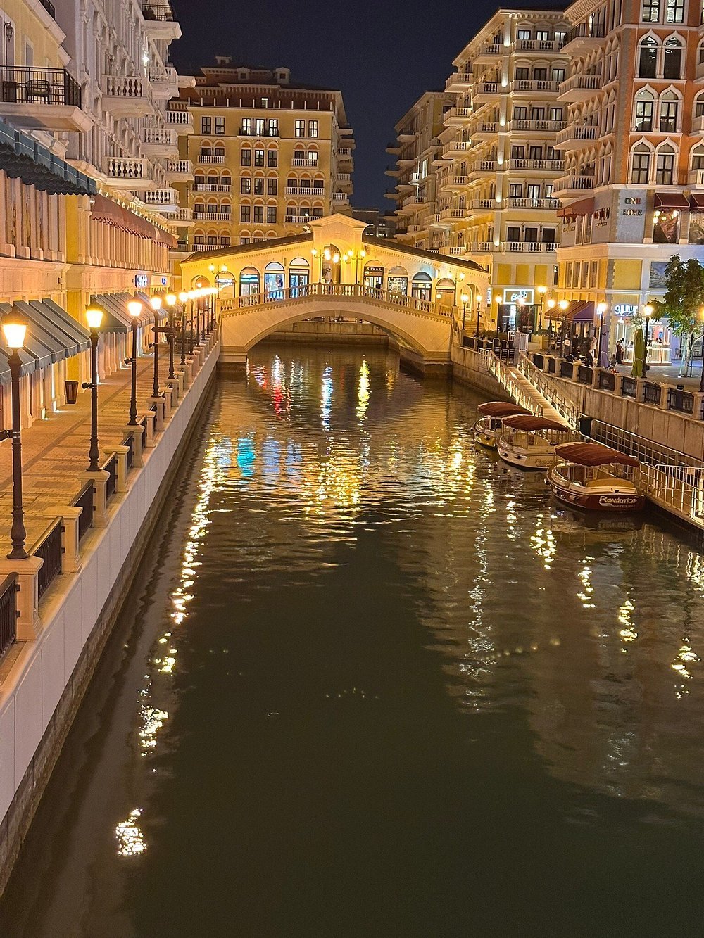 Doha: Guided City Tour and Traditional Dhow Cruise