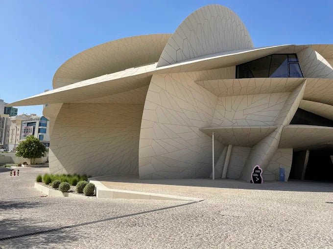 Doha: Guided City Tour with Hotel and Airport Pickup