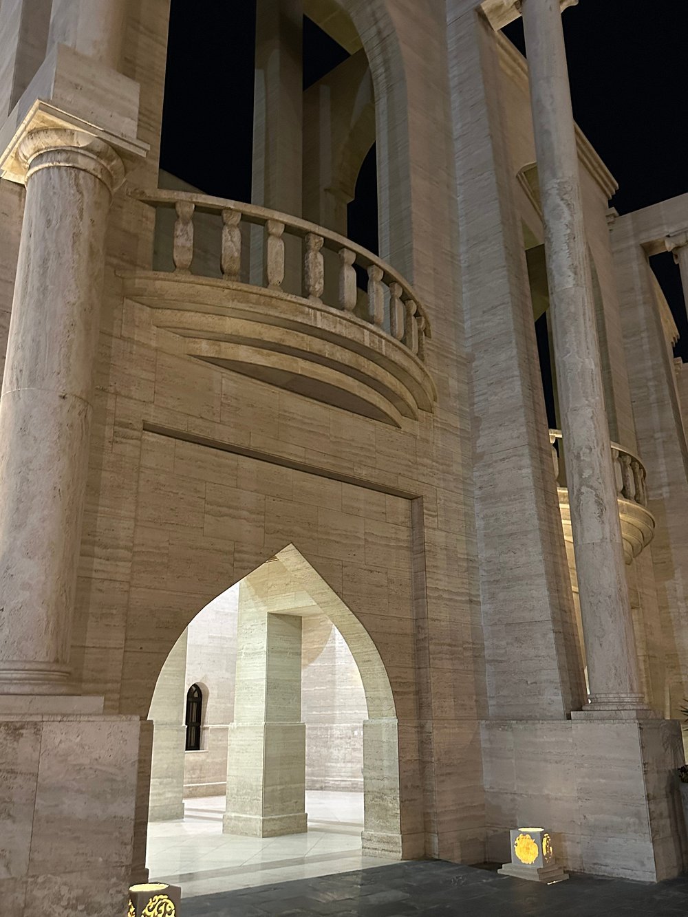Doha: Guided City Tour with Souq Waqif, Katara, The Pearl, and Landmarks