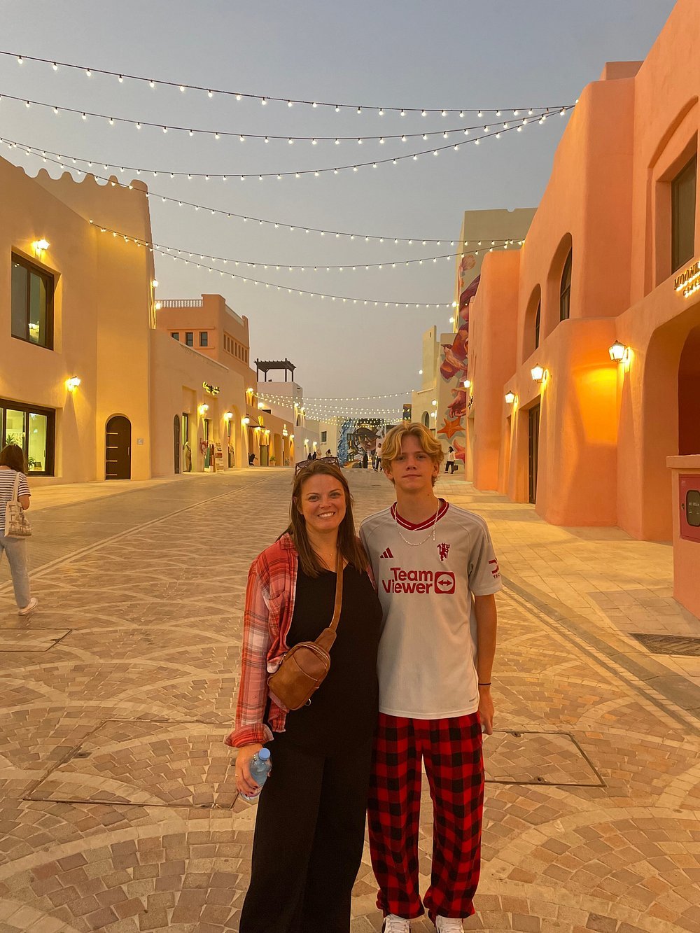 Doha: Guided City Tour with Souq Waqif, Katara, The Pearl, and Landmarks