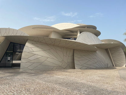 Doha: Guided City Tour with Souq Waqif, Katara, The Pearl, and Landmarks