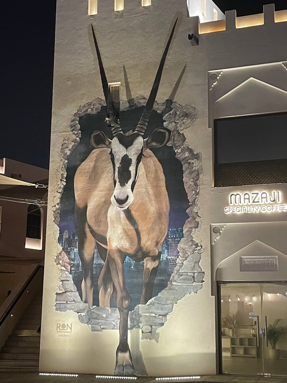 Doha: Guided City Tour with Souq Waqif, Katara, The Pearl, and Landmarks