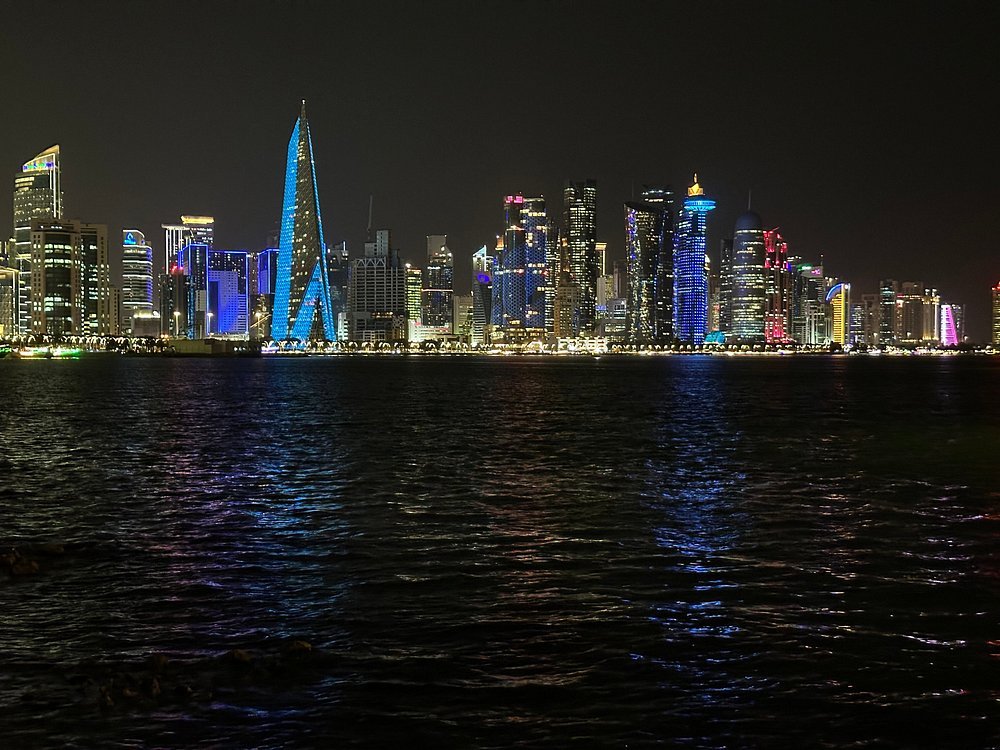 Doha: Guided City Tour with Souq Waqif, Katara, The Pearl, and Landmarks