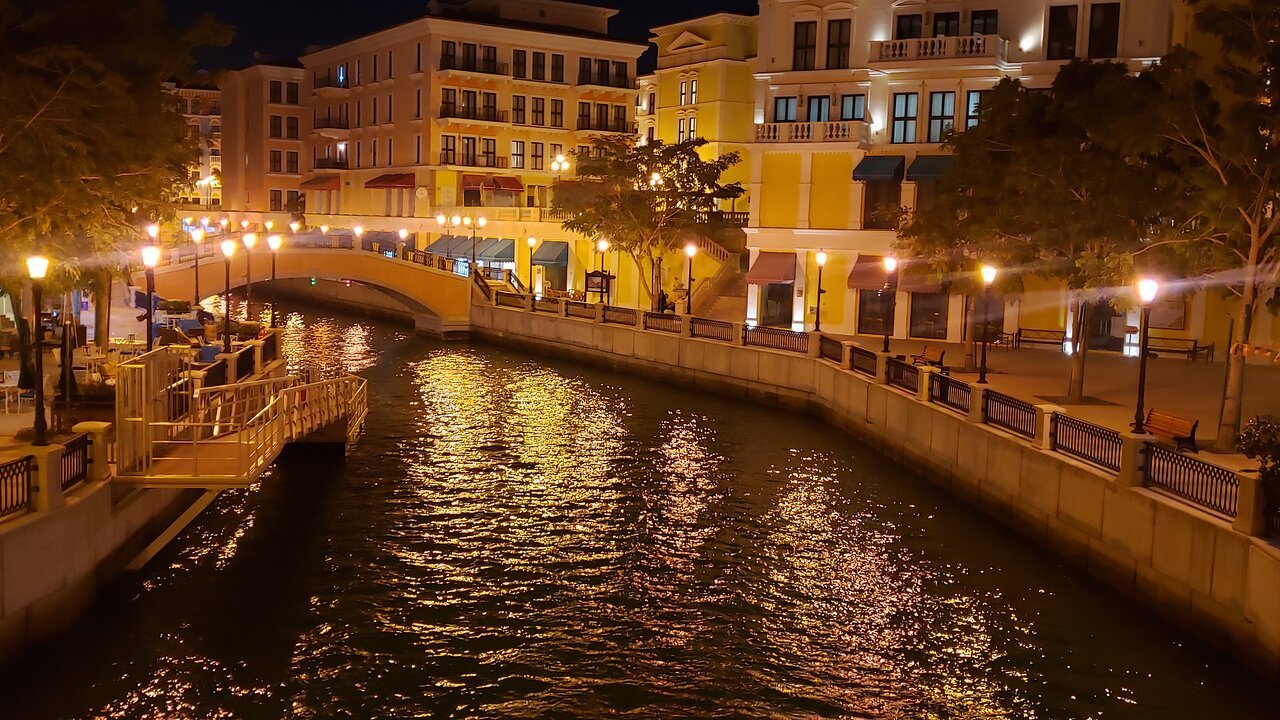 Doha: Half - Day City Tour for Layover and Transit from Doha Airport