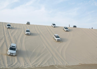 Doha: Half - Day Desert Safari and Inland Sea Guided Tour