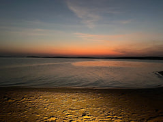 Doha: Half - Day Desert Safari, Sandboarding, Camel Ride and Inland Sea Tour
