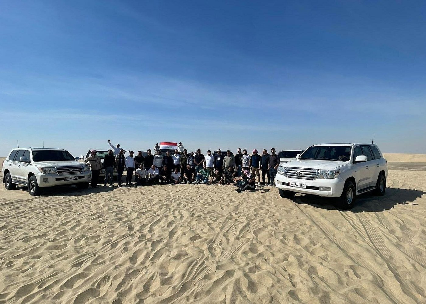 Doha: Half - Day Private Desert Safari with Camel Ride, Sandboarding and Inland Sea