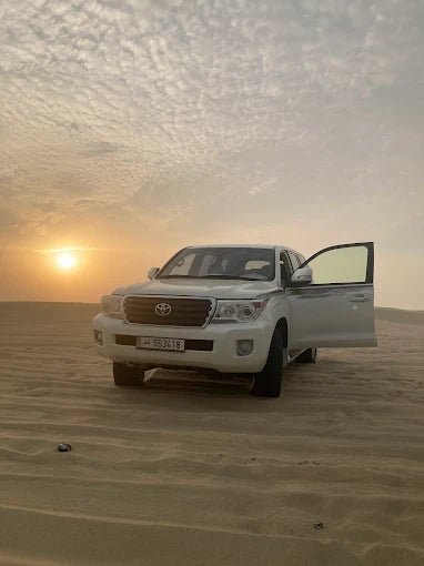Doha: Inland Sea Desert Safari with Sandboarding and Camel Ride