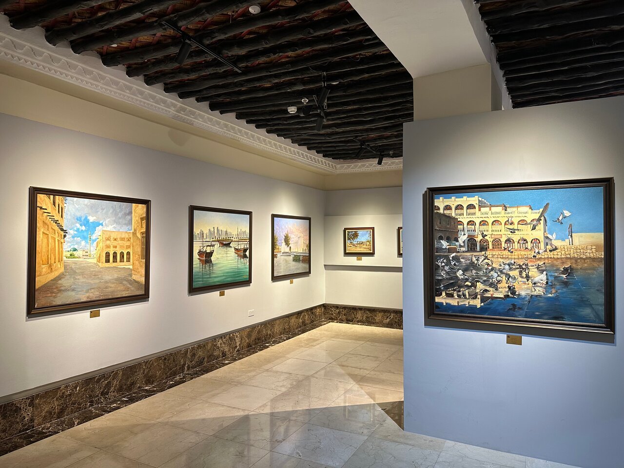 Doha: Night City Tour to Souq Waqif, Katara and The Pearl - Qatar