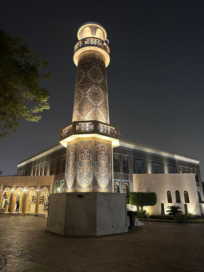 Doha: Night City Tour to Souq Waqif, Katara and The Pearl - Qatar