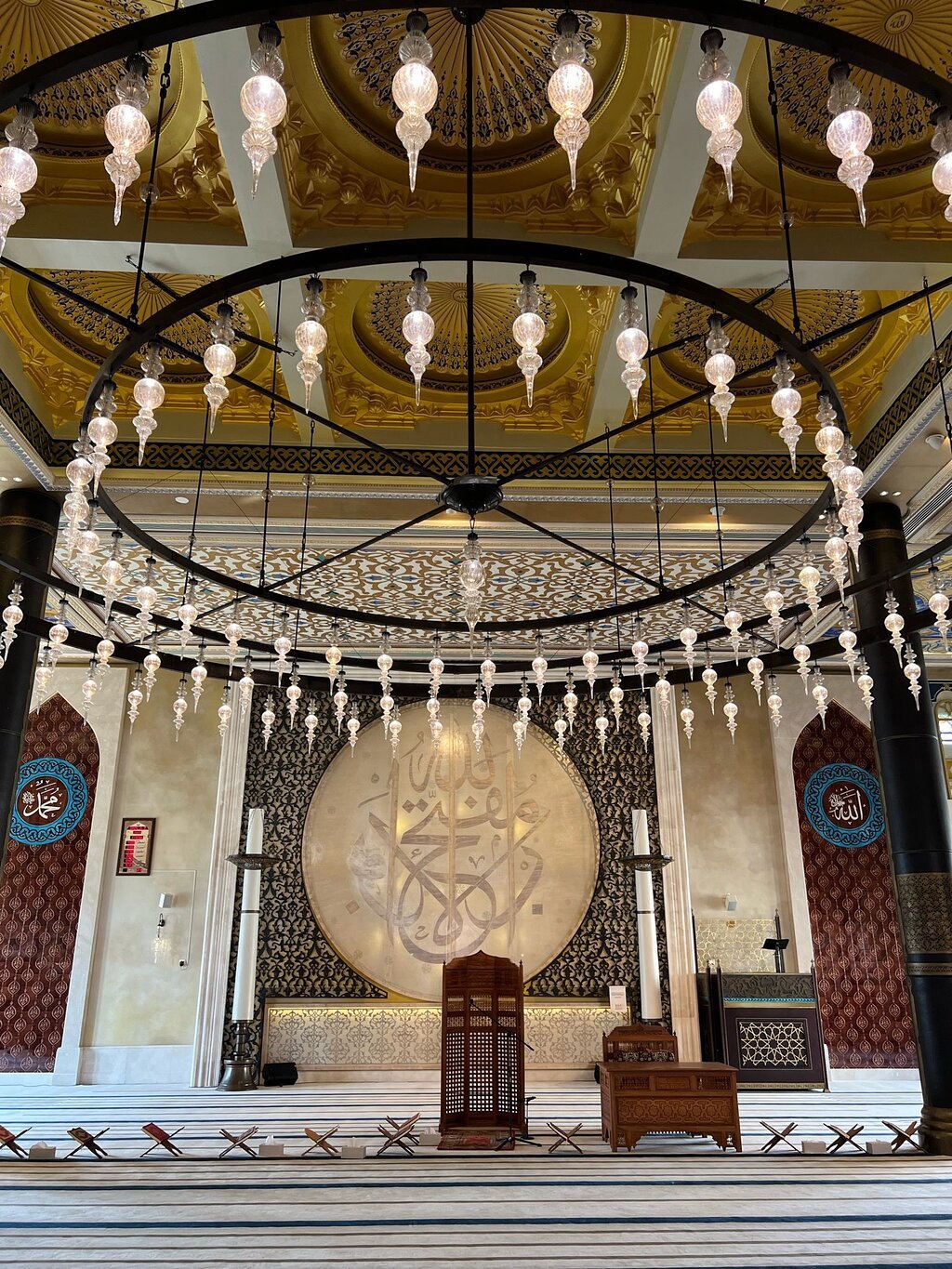 Doha: Night City Tour with Traditional Dhow Cruise