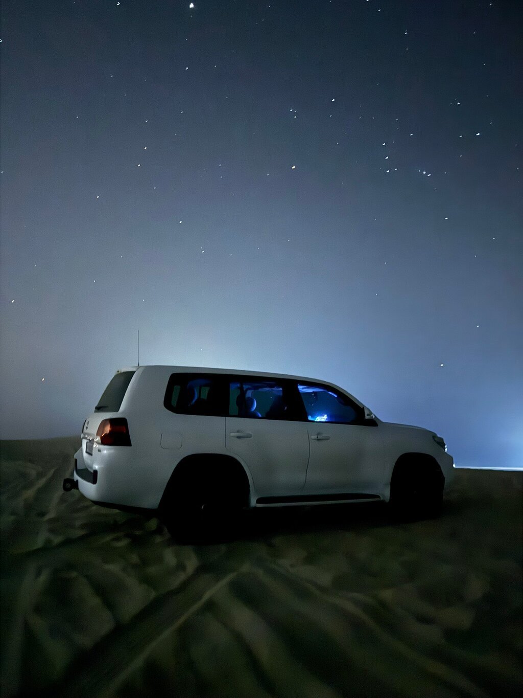 Doha: Night Desert Safari with Dune Bashing and Stargazing