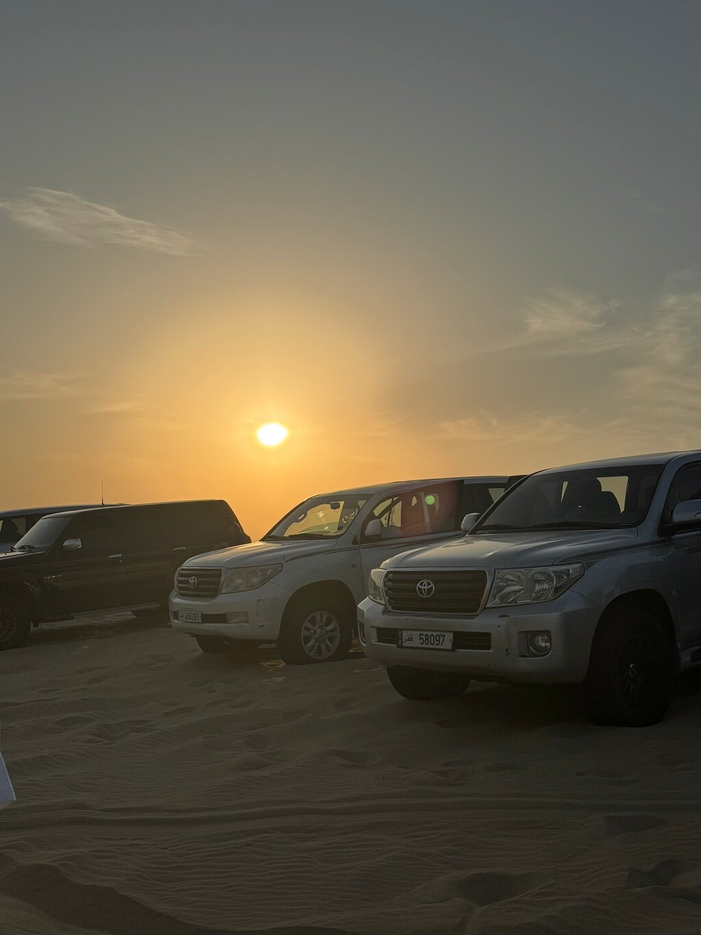 Doha: Night Desert Safari with Dune Bashing and Stargazing