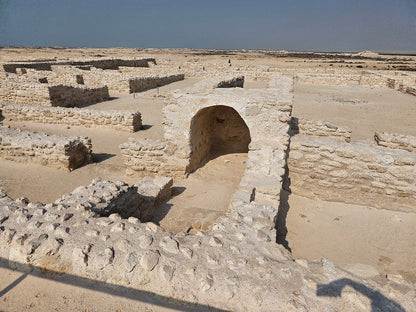 Doha: Northern Qatar, Zubara Fort, Purple Island & Mangroves Private Tour