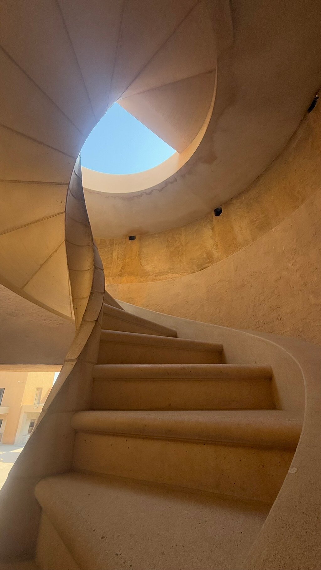 Doha: Northern Qatar, Zubara Fort, Purple Island & Mangroves Private Tour