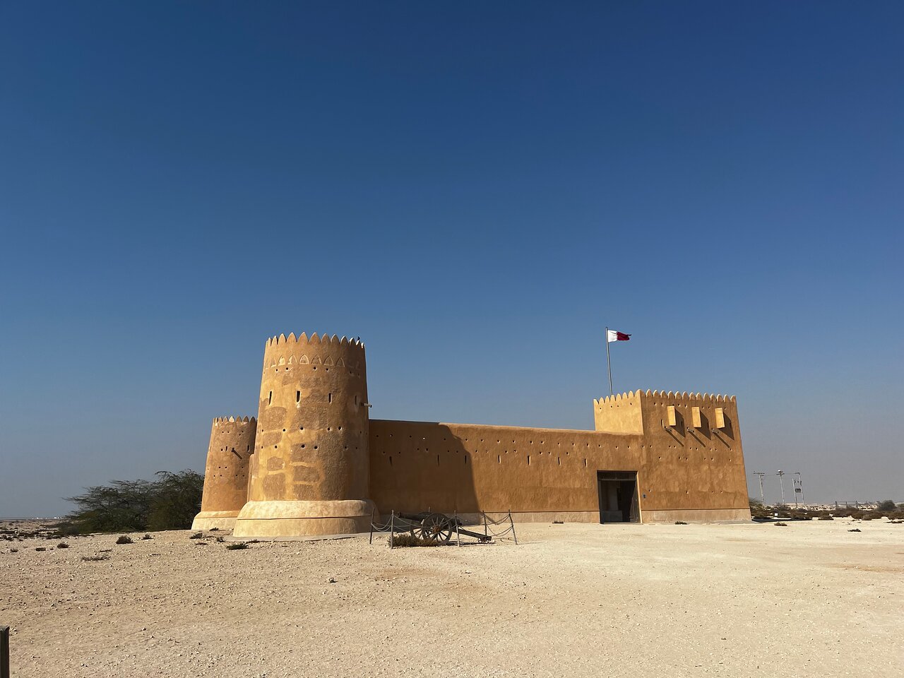 Doha: Northern Qatar, Zubara Fort, Purple Island & Mangroves Private Tour