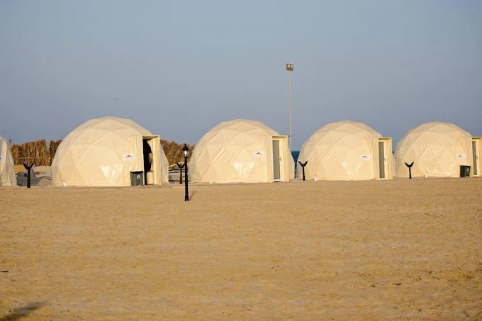 Doha: Overnight Desert Safari at Khor Al Adaid with Camel Ride and BBQ Dinner