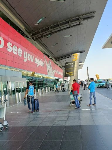 Doha: Private Airport Transfer to Any Location in Qatar