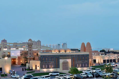 Doha: Private City Highlights Tour by Day or Night