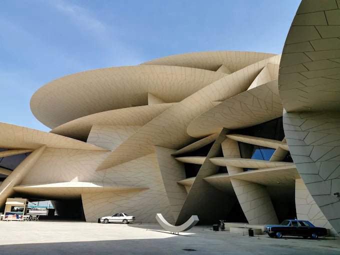 Doha: Private City Highlights Tour by Day or Night