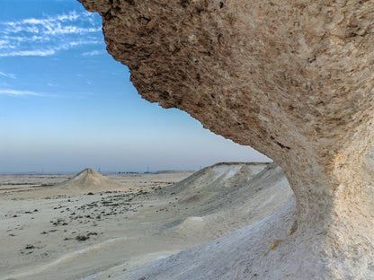 Doha: Private Guided West Coast, Zekreet Fort, Richard Serra Sculpture & Mushroom Hills Tour