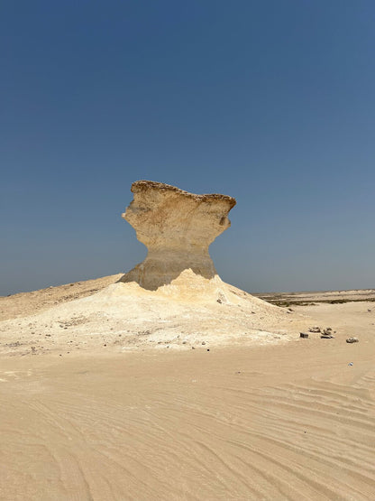 Doha: Private Guided West Coast, Zekreet Fort, Richard Serra Sculpture & Mushroom Hills Tour