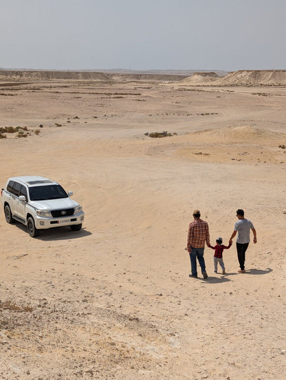 Doha: Private Guided West Coast, Zekreet Fort, Richard Serra Sculpture & Mushroom Hills Tour