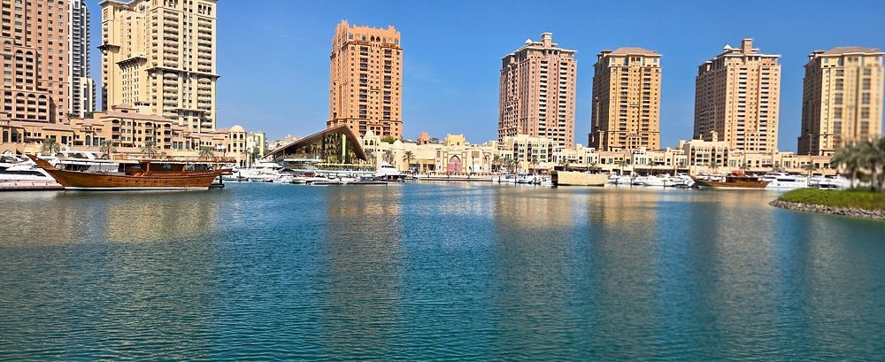 Doha: Private Half - Day City Tour from the Airport for Layover