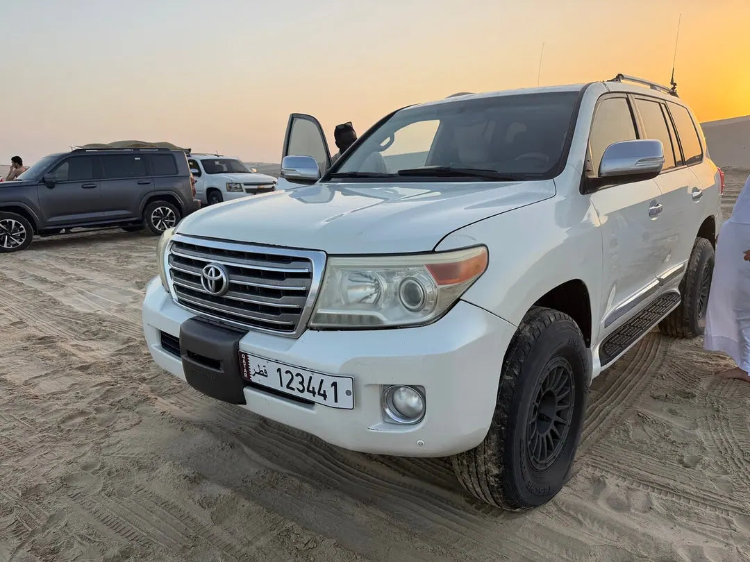 Doha: Private Half - Day Desert Safari with Camel Ride