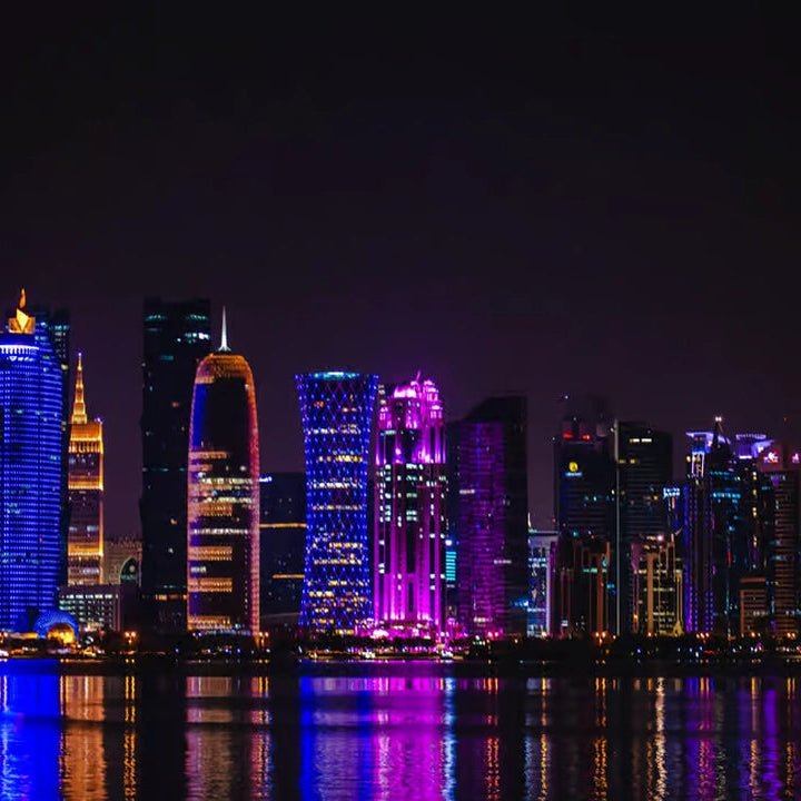 Doha: Private or Shared Night City Tour with Expert Guide