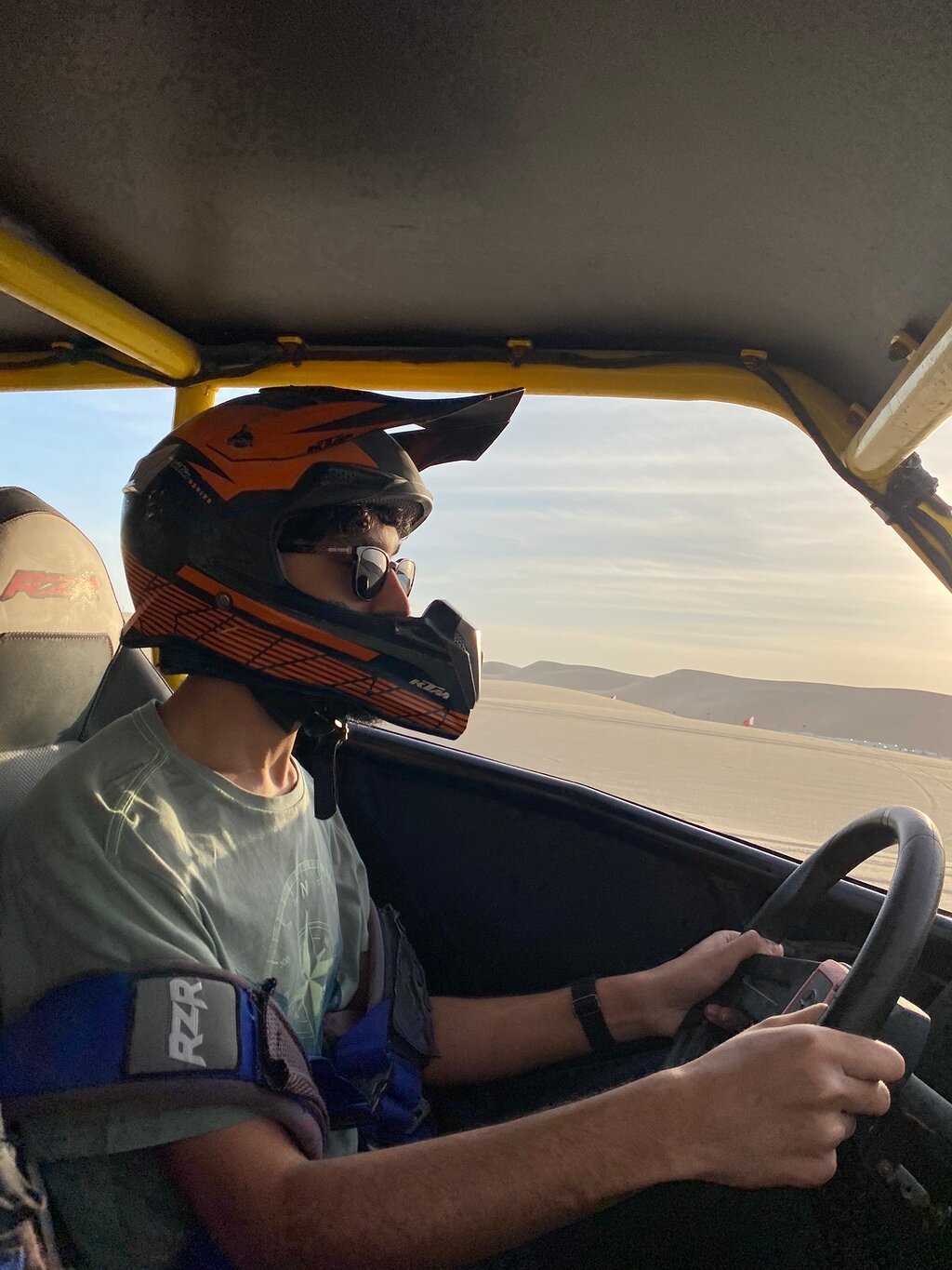 Doha: Shared Tour Half - Day Desert Safari, Sandboarding and Camel Ride