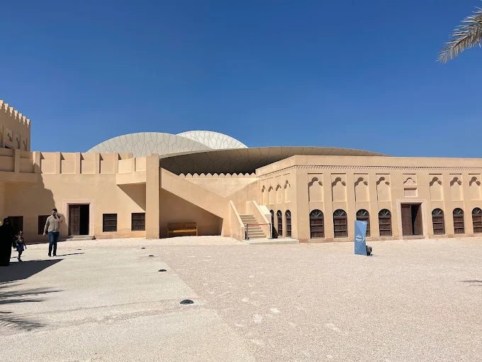 Doha: Souq Waqif, Katara, The Pearl and Old Doha Port Tour