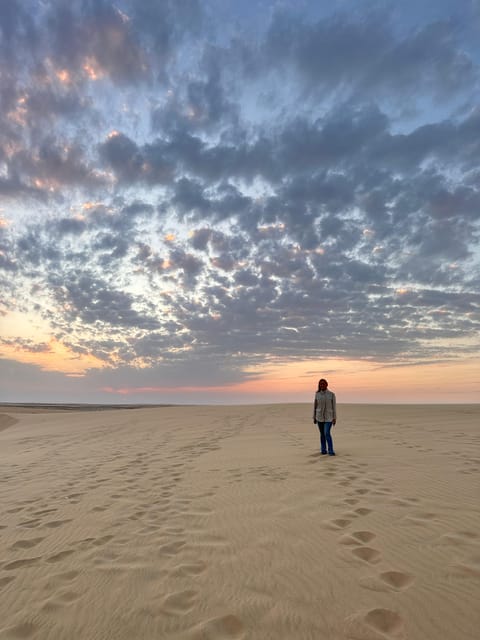 Doha: Sunrise or Sunset Desert Safari with Dune Bashing, Sandboarding and Inland Sea Trip