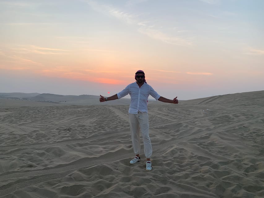 Doha: Sunrise or Sunset Desert Safari with Dune Bashing, Sandboarding and Inland Sea Trip