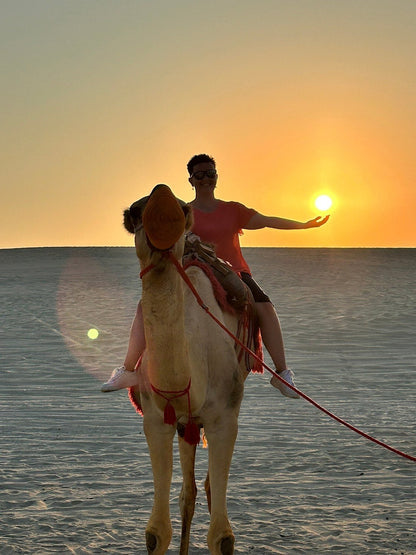 Doha: Sunrise or Sunset Desert Safari with Dune Bashing, Sandboarding and Inland Sea Trip