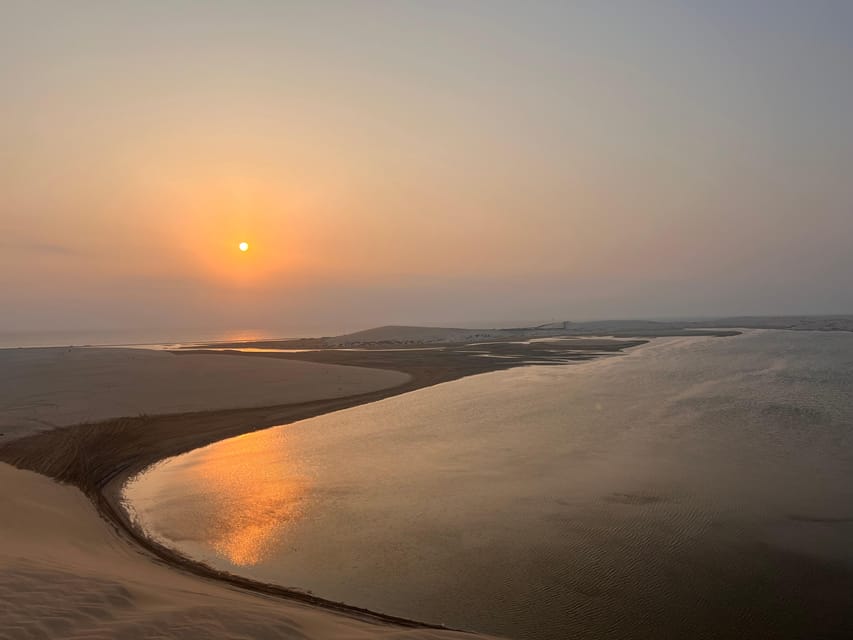 Doha: Sunrise or Sunset Desert Safari with Dune Bashing, Sandboarding and Inland Sea Trip