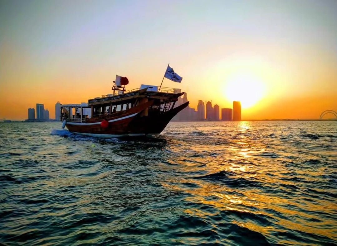 Doha: Sunset Traditional Dhow Cruise Experience